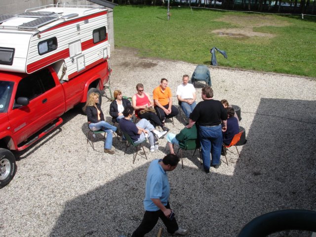 2006HWK 171.jpg